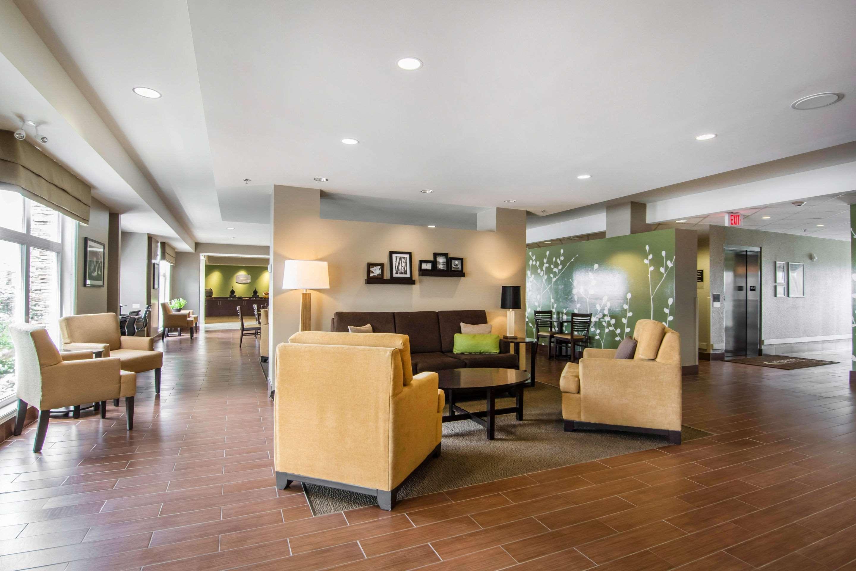 Sleep Inn Regina East Emerald Park Exterior photo