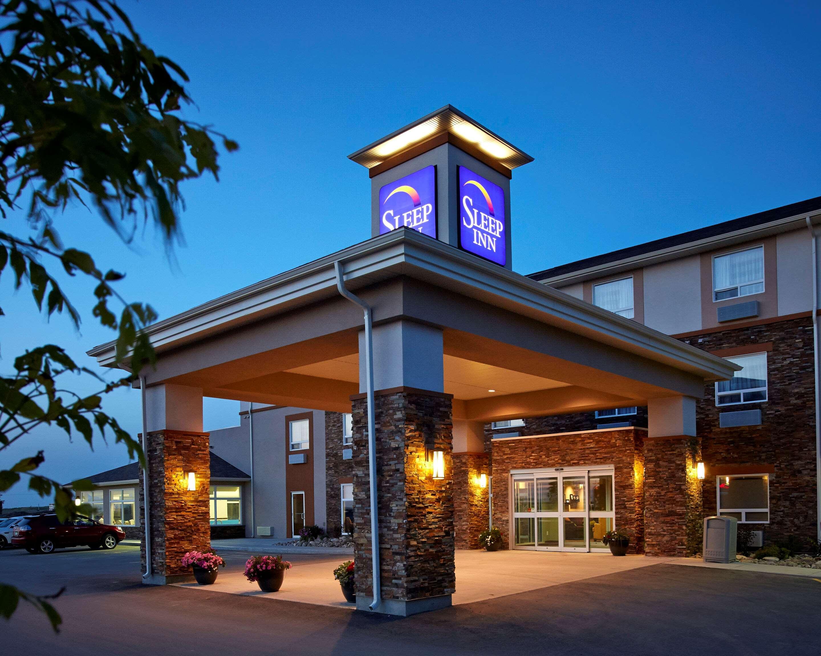Sleep Inn Regina East Emerald Park Exterior photo