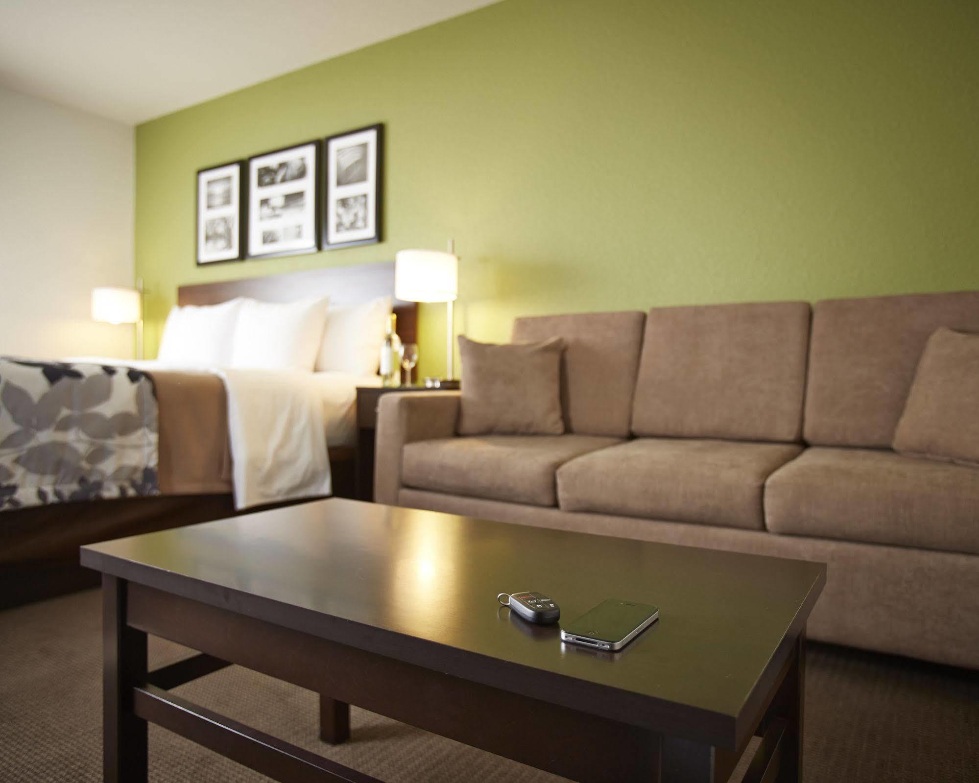 Sleep Inn Regina East Emerald Park Exterior photo