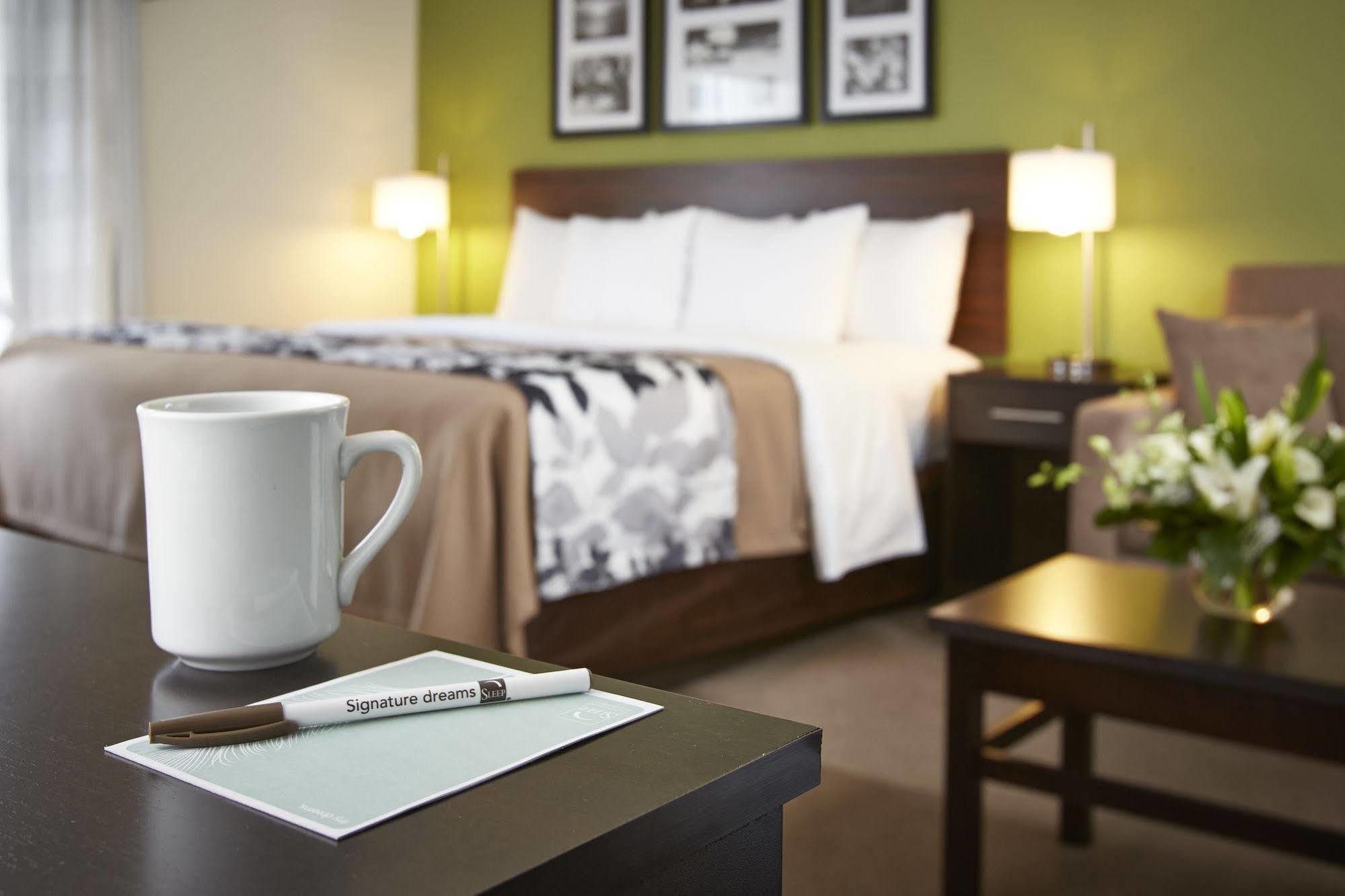 Sleep Inn Regina East Emerald Park Exterior photo